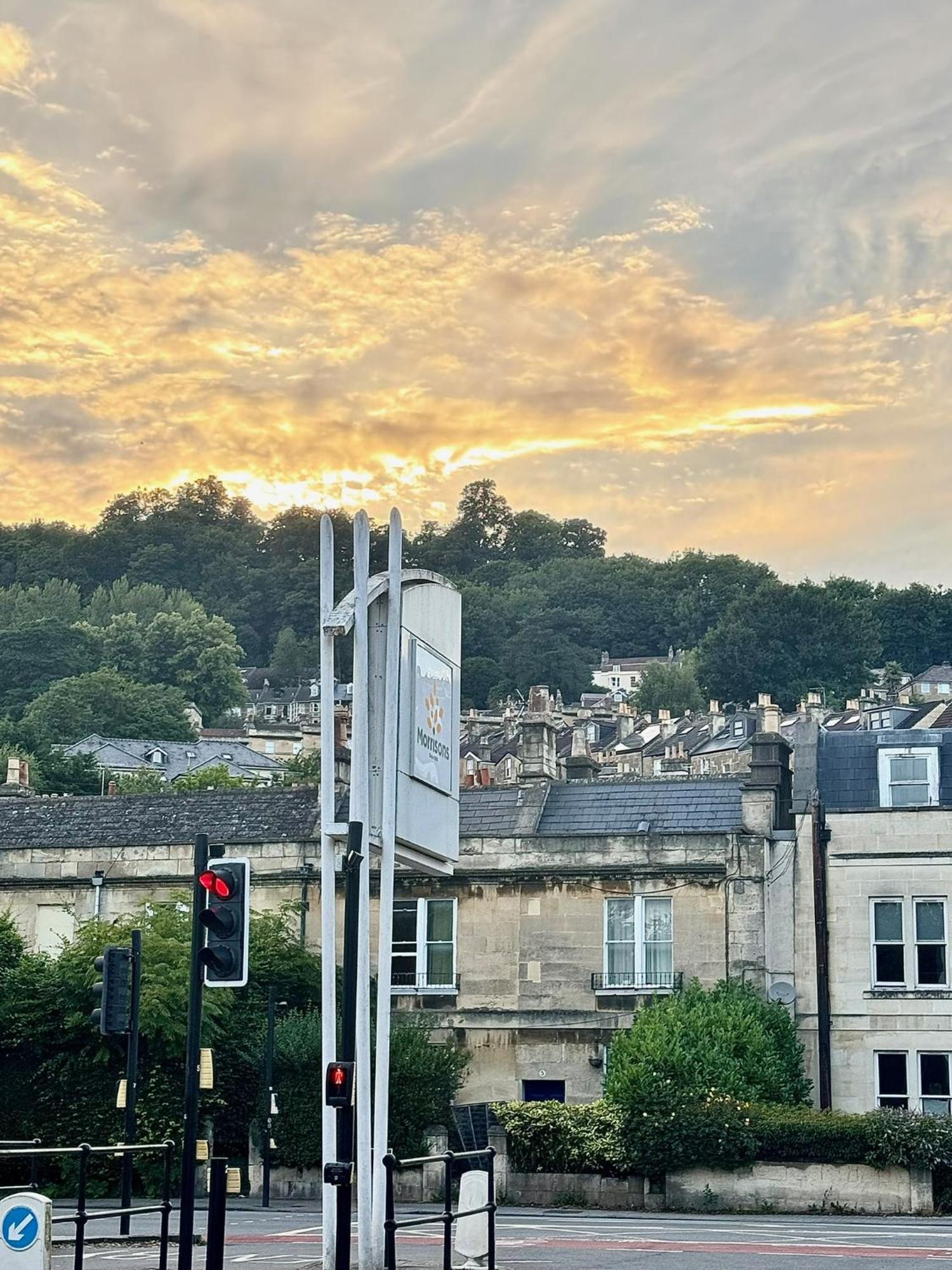 Grosvenor Apartments In Bath - Great For Families, Groups, Couples, 80 Sq M, Parking Exterior foto
